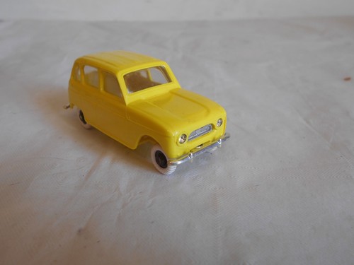 Cle models No25 Renault R 4L 1960s France 1/48 series - 第 5/6 張圖片