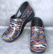 DANSKO WOMENS 39 9 PATENT LEATHER PROFESSIONAL CLOG WILD STRIPED COLORFUL