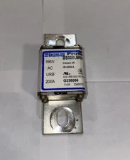 Box of 3 Ferraz Shawmut ( now Mersen ) Protistor URB 690V 200A  BS000UB69V200 