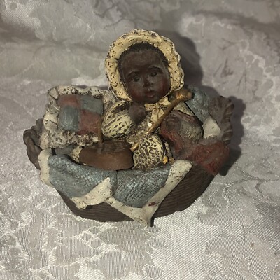 SARAH'S ATTIC GRANNY'S FAVORITES Baby Sitting Basket Hand Signed  God Bless You 