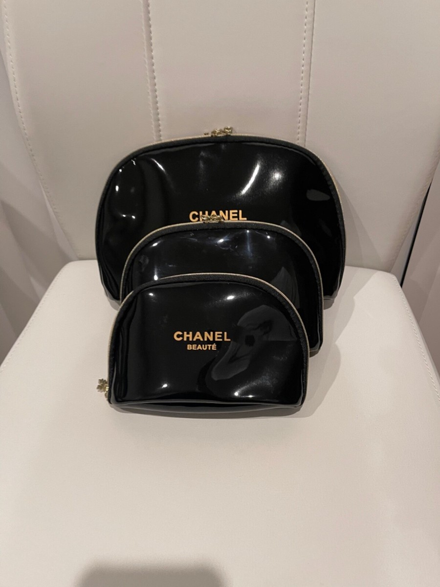 Chanel Adjustable Cosmetic Bags for Women