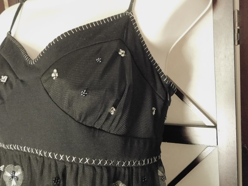 BCBGMaxazria elegantes Trägertop schwarz/silber bestickt Größe Small - Bild 4 von 10