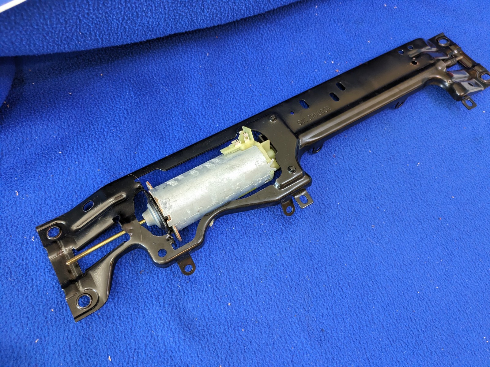 Bentley Flying Spur 06-12 right front passenger seat forward back motor oem