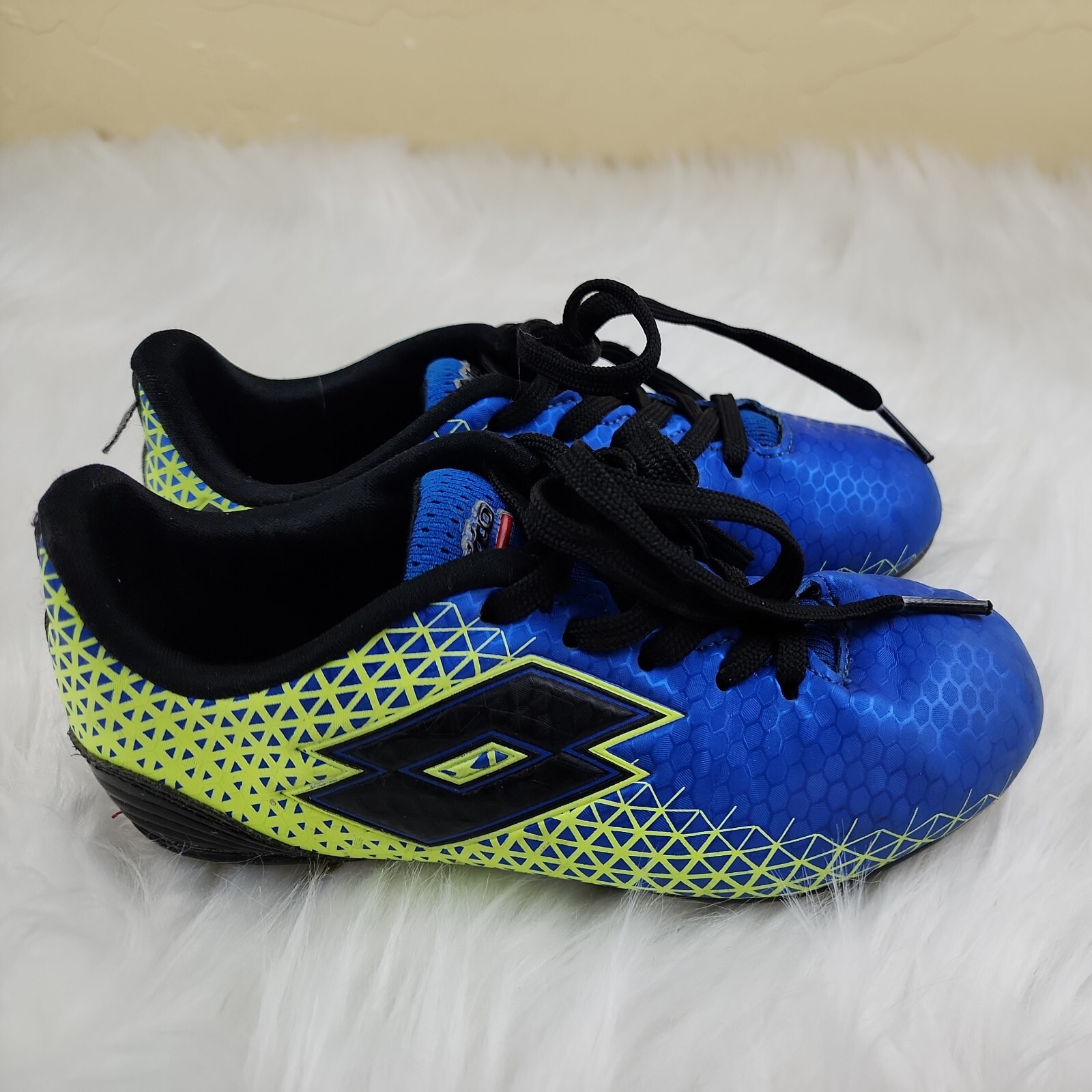 lotto forza elite men's soccer cleats