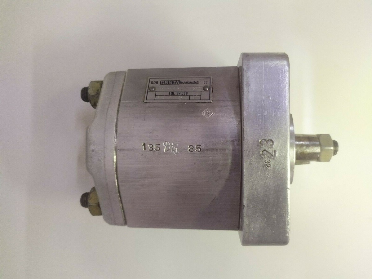 Orsta TGL 37069 Hydraulic Gear pump | eBay