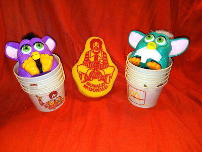 McDonalds 10 Wax ''Mini'' Cups NOS 1983, VTG Happy Meal Sponge & 2 1998 Furbys