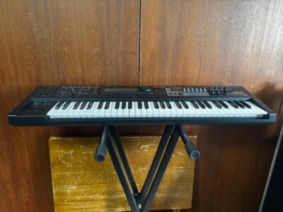 鍵盤楽器 Roland JUNO-Gi Mobile Synthesizer ROLAND JUNO-Gi Mobile Synthesizer with Digital Recorder w