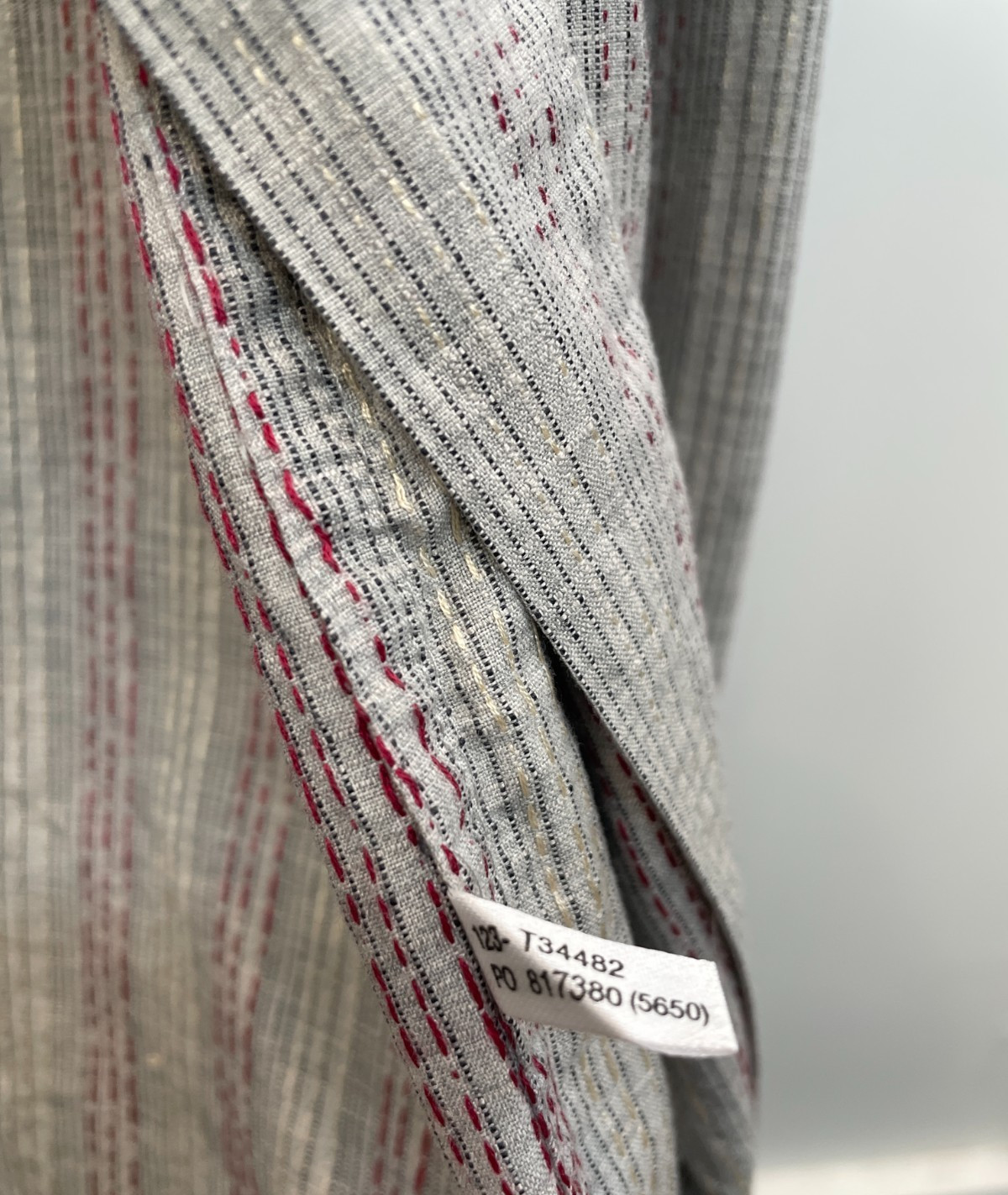 Tommy Bahama Button Down Shirt Mens M Gray Red Plaid Cotton Casual Office thumbnail 13