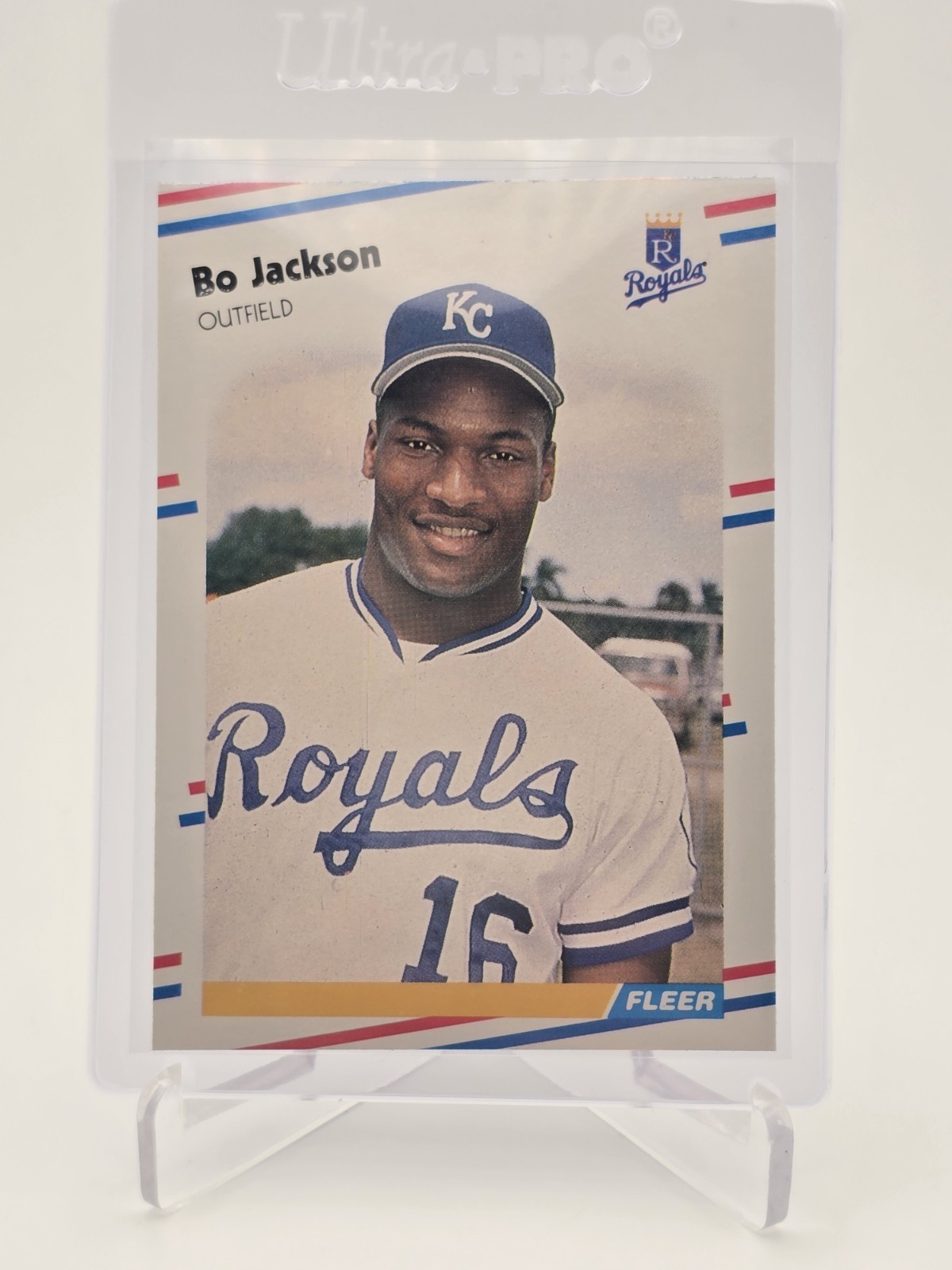 Bo Jackson #260 Baseball Cards 1988 Fleer trading card — raw and PSA graded price guide