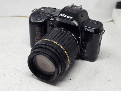 Nikon F-401S AF analoge Spiegelreflexkamera 35 mm mit Tamron 55 200 mm