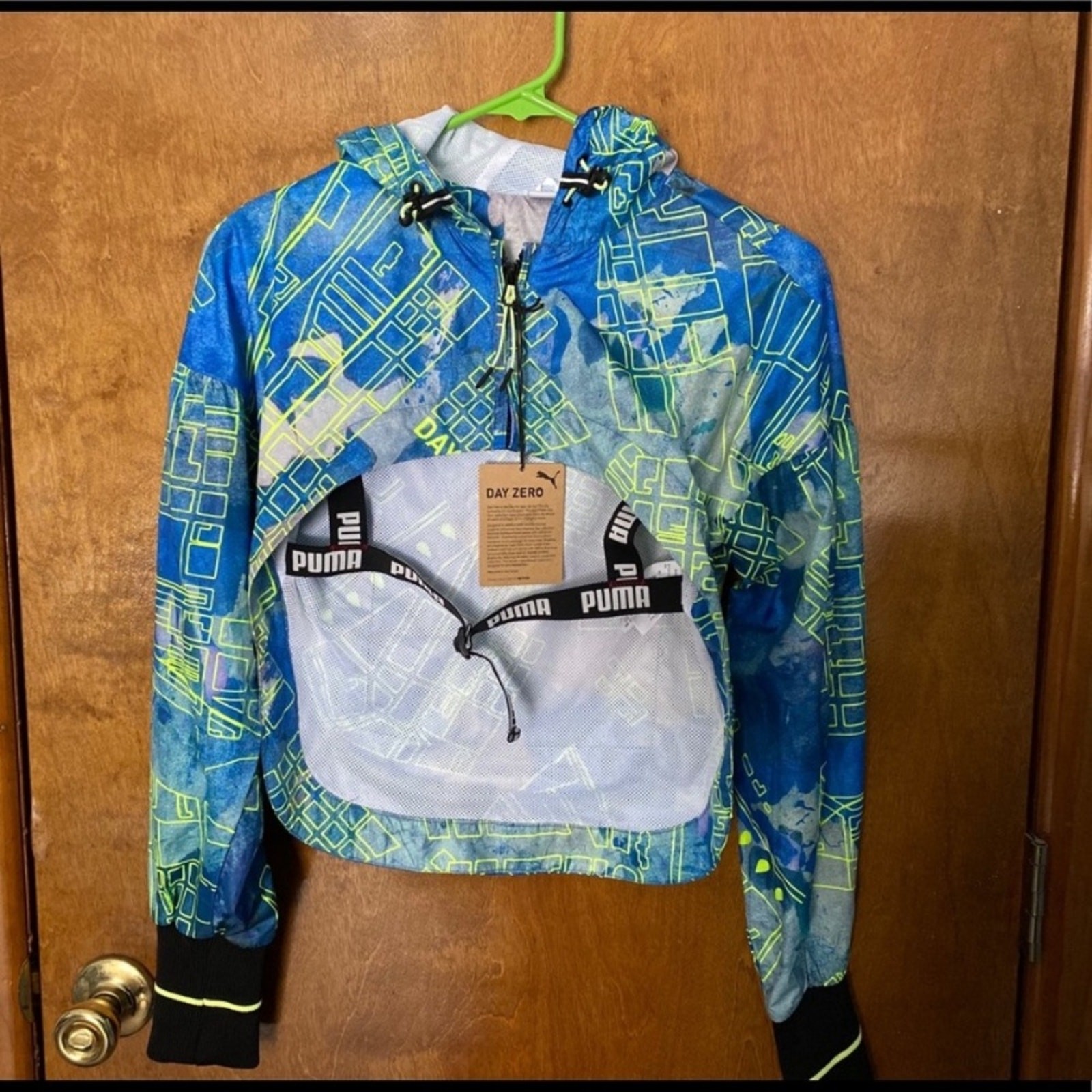 PUMA x CENTRAL SAINT MARTINS Cropped AOP Jacket