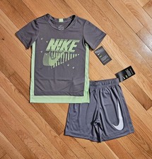 NEW Nike Little Boy Dri-fit Tee  Short Set, Green/Gray sz 5 
