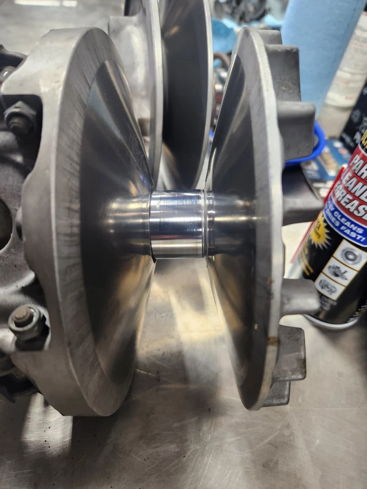 Kawasaki Brute Force KVF-750 2005 transmisión y embragues accionados con correa y desgaste rígido Foto 3 de 4