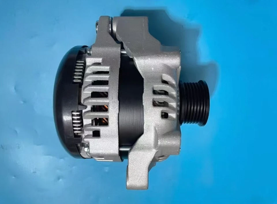 2012 FERRARI 458 SPIDER (TYPE 142) DENSO ALTERNATOR 259197 / 263833 / 325298 - Image 2 of 4