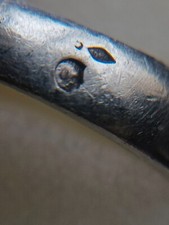 Chevaliere homme argent. Pierre onyx.