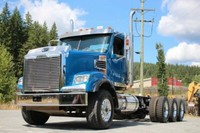 2018 Freightliner 122SD Tri Drive Day Cab Tridem