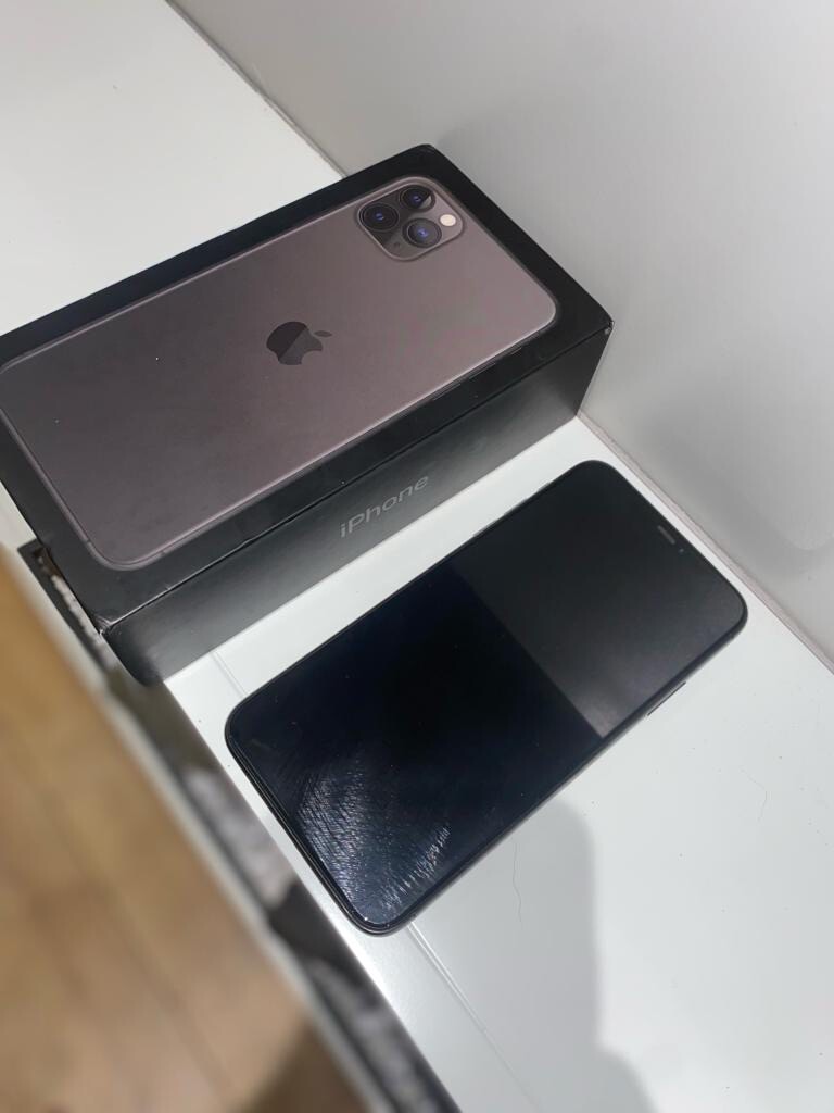 iPhone 11 Pro Max スペースグレイ 256 GB SIMフリー Apple iPhone 11 Pro Max スペースグレイ 256 GB SIMフリー Apple