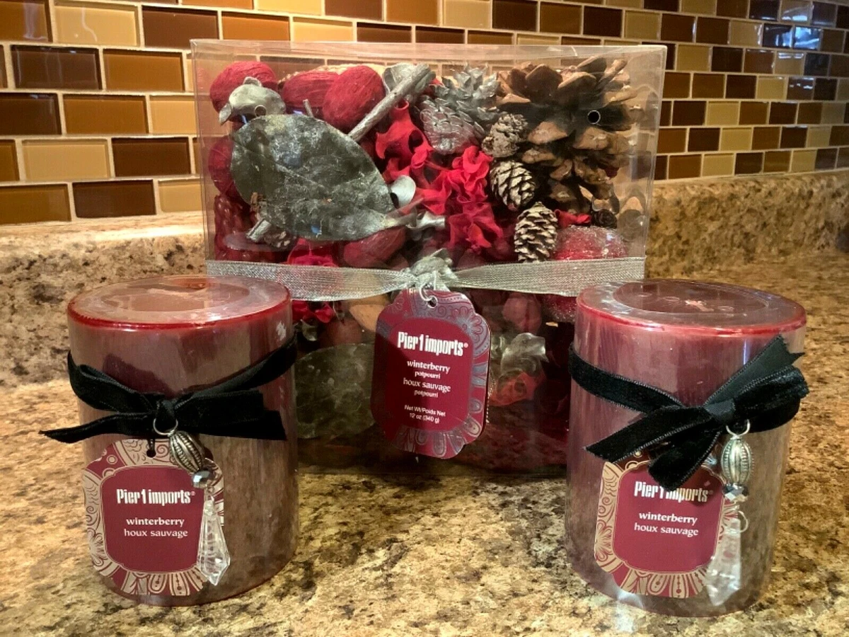 Pier 1 Imports Winterberry Potpourri 4
