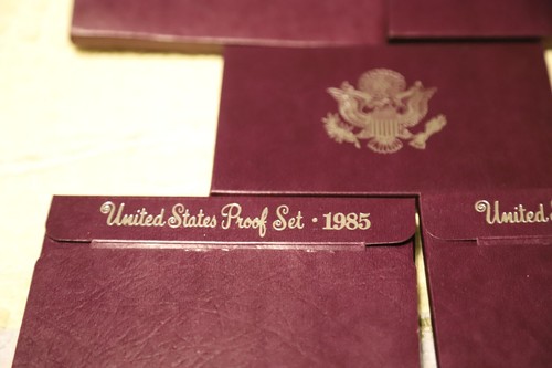 1985 U.S. MINT PROOF SET Coins - 5 set of 5 coins each - Picture 2 of 2