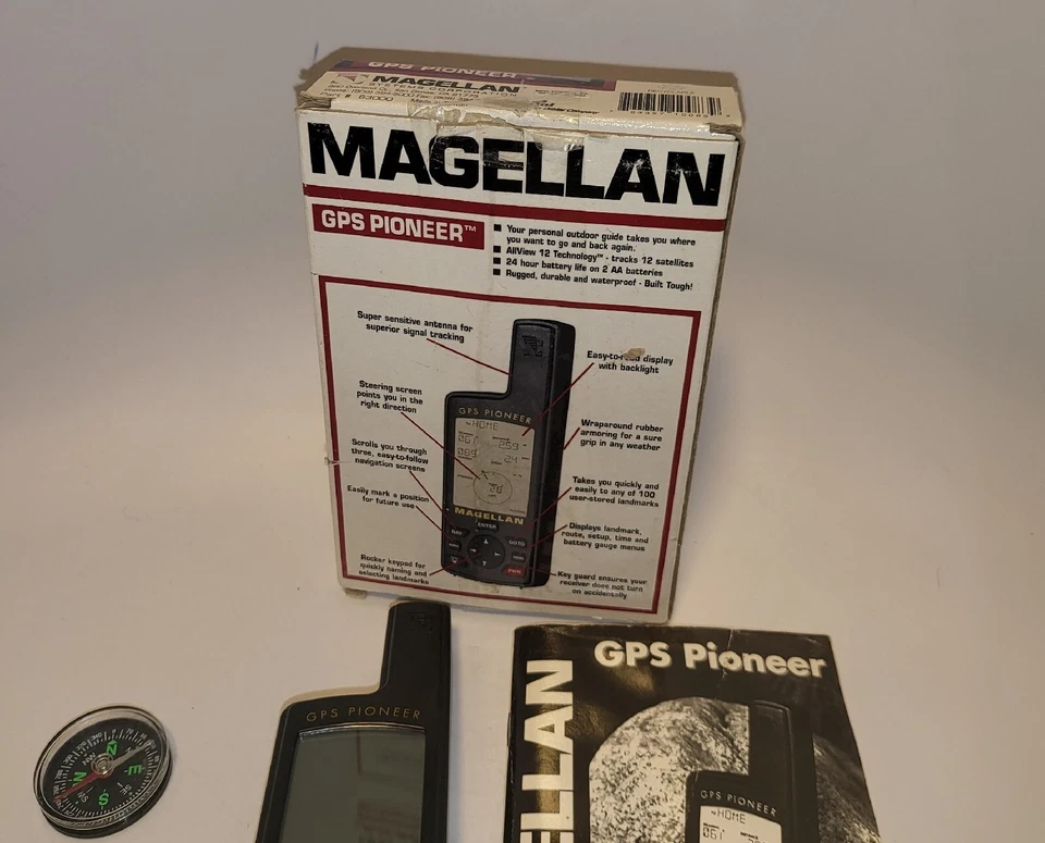 MAGELLAN GPS PIONEER SATELLITE NAVIGATOR HANDHELD TAIWAN - FOR PARTS NOT WORKING - Image 4 of 4