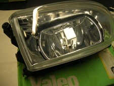 RENAULT CLIO BACCARA ANTIBROUILLARD AVANT GAUCHE NEUF ORIGINE D'EPOQUE