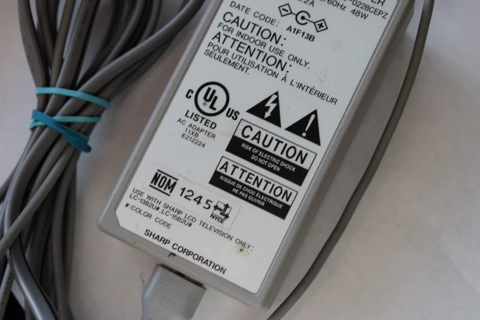 Sharp UADP-0228CEPZ 12V 3.2A Power Supply AC Adapter LC15M4U LC13B2U LC15B2U - Image 3 of 4