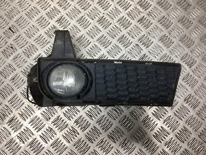 BMW E82 E88 - M Sport Stoßstange vorne Nebelscheinwerfer Beifahrer links Grillnetz 8054485