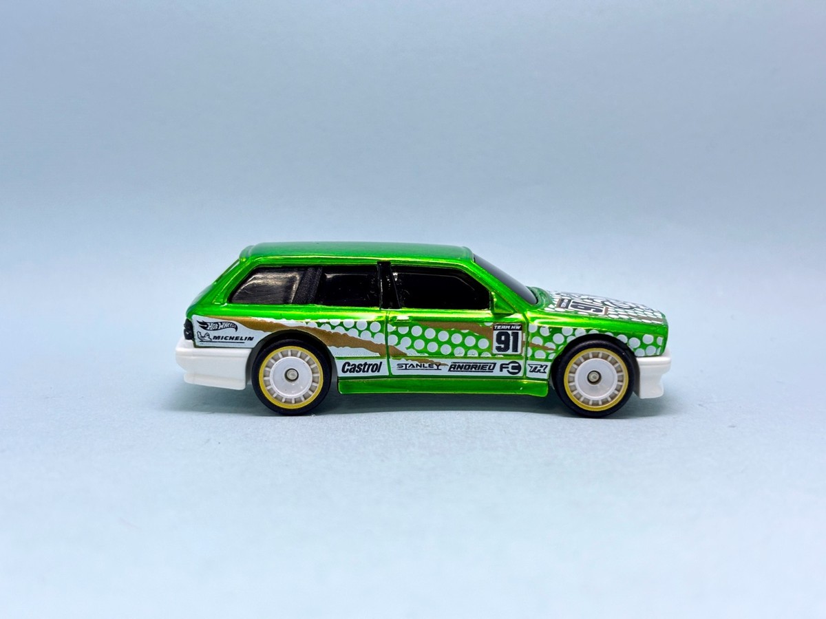ホットウィール スーパートレジャーハント  M3 ワゴン。 2025 Hot Wheels Super Treasure Hunt STH # BMW M3 Wagon , Loose | eBay