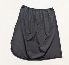 Vanity Fair Women's Slip Slirt Size L Black Nylon