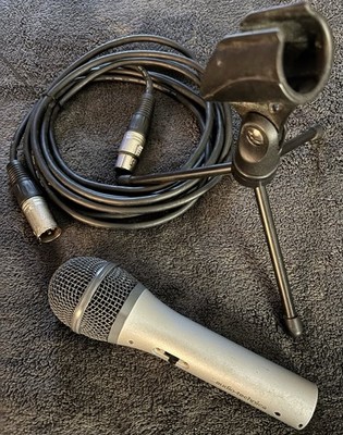 Audio-Technica ATR2100-USB Dynamic Mic Bundle XLR USB Stand 12  Cable