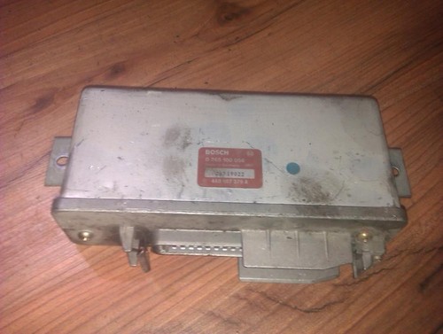 4A0907379A Steuergerät ABS 0265100056 Audi 100 DE80811-21
