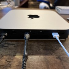 Apple Mac mini 8 GB RAM Apple Desktops 256 GB Hard Drive Capacity
