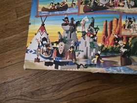 LEGO Wild West Boulder Cliff Canyon 6748 NISB