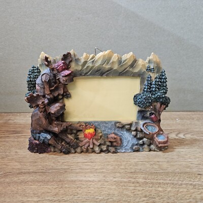 ''Nature's Characters'' 3D Hand-Painted Photo Frame - Moose, Beaver, Camping Scene