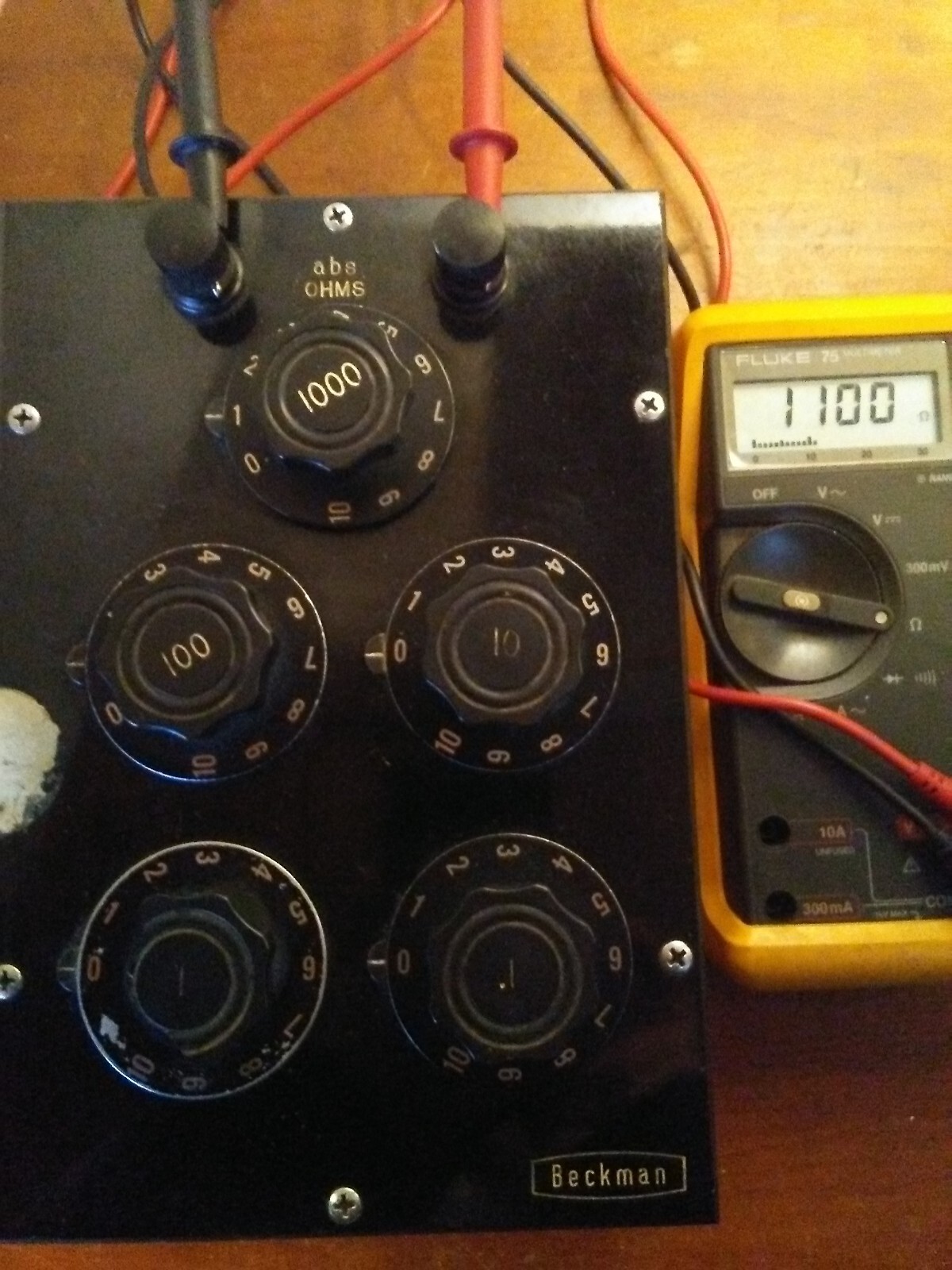 Beckman/Industrial Instruments DR-50D Decade Resistance Box w/Manual Tested OK