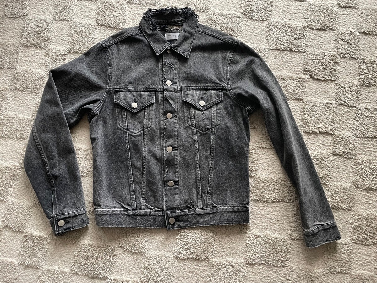 john elliott デニムジャケット　M $550. EXCELLENT JOHN ELLIOTT SLIM FIT WASHED DARK GRAY DENIM