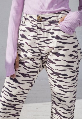 REJINA PYO Sofia Tiger Jeans •12/EU40• Cream Brown Straight Denim Pants NWT $745 - Picture 4 of 14