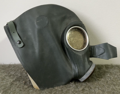 WW2! GERMAN VM-37 GAS MASK UNISSUED IN ORIGINAL CARDBOARD BOX WITH