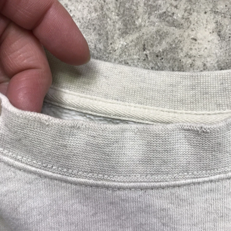 American Eagle Women's Cozy Cabin Crew Neck Sweatshirt Oatmeal Color Size Medium - Image 4 of 4