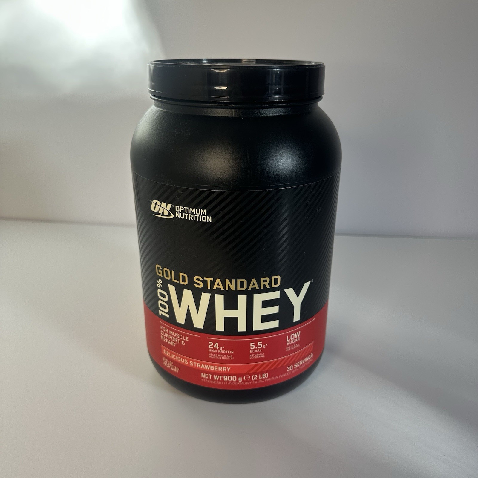 Optimum Nutrition 100% Whey Gold Standard - Delicious Strawberry Protein Blend