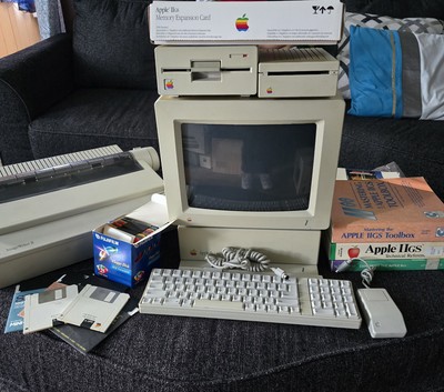 Vintage Apple IIGS computer WORKING monitor CPU drives printer paperwork boxes
