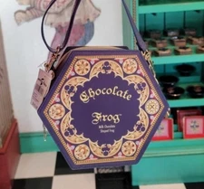 Universal Studios The Wizarding World Harry Potter Chocolate Frog Bag NWT 