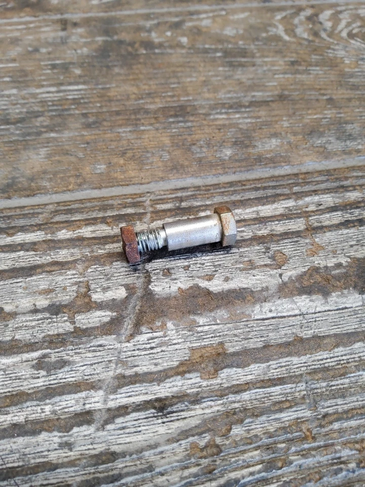 1981 81 81-83 Kawasaki KZ750 KZ 750 LTD передний ручной тормоз рычаг крепление штифт болт - Изображение 4 из 4