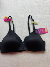 NWT Maidenform Comfy Soft Wireless Bra Size 32B Black Lace 09456 Convertible