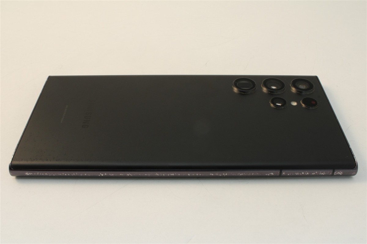 Samsung Galaxy S22 Ultra - 256 GB - Phantom Black (Straight Talk