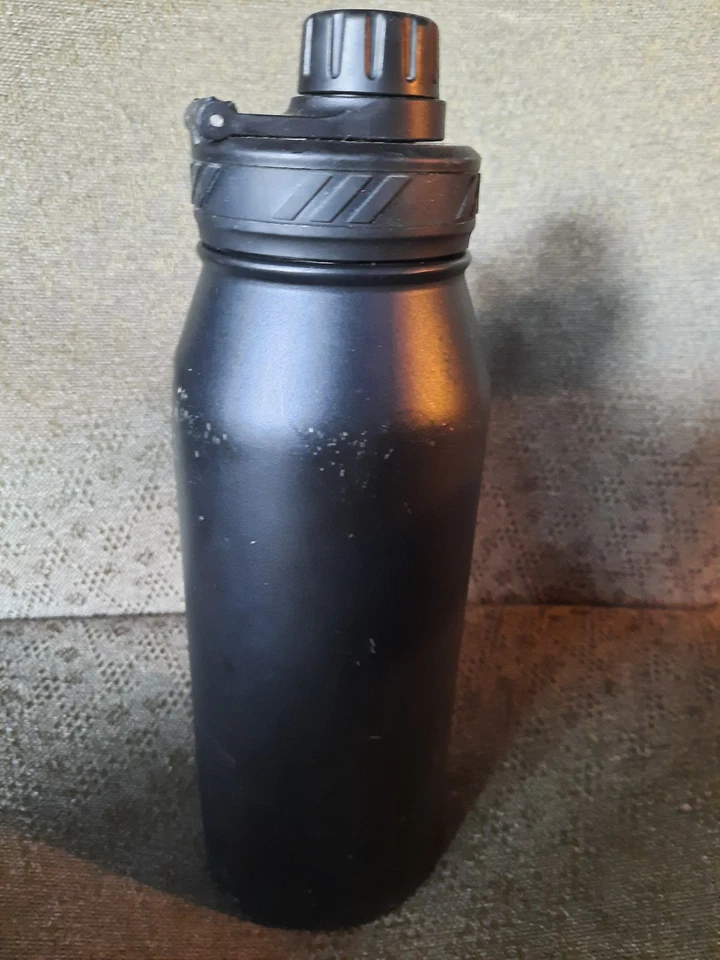 Botella de agua deportiva ADIDAS negra-metálica 20 oz doble de acero inoxidable Foto 3 de 4