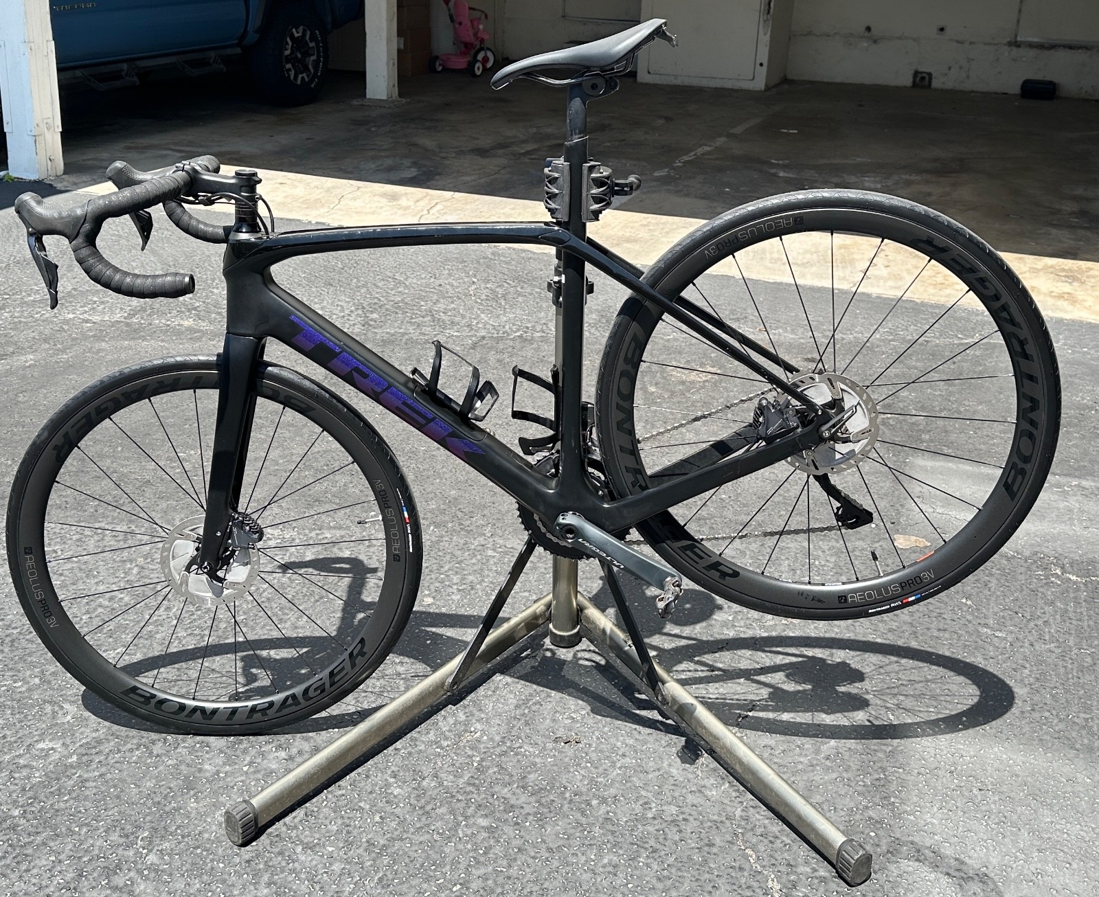 2021 Trek Domane SL7 Carbon Road Bike - 54cm