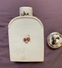 18th Century Chinese Export Hand-Crafted Floral  Porcelain Tea Caddy