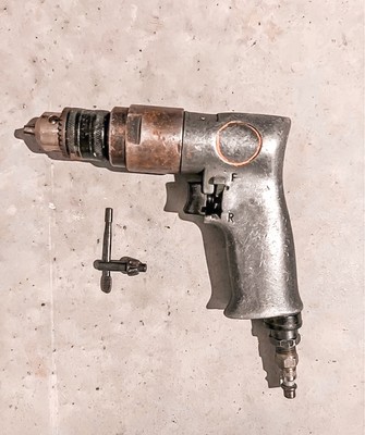 Air Powered Drill w/ Chuck Key   Heavy Duty Metal Body   Tested Working