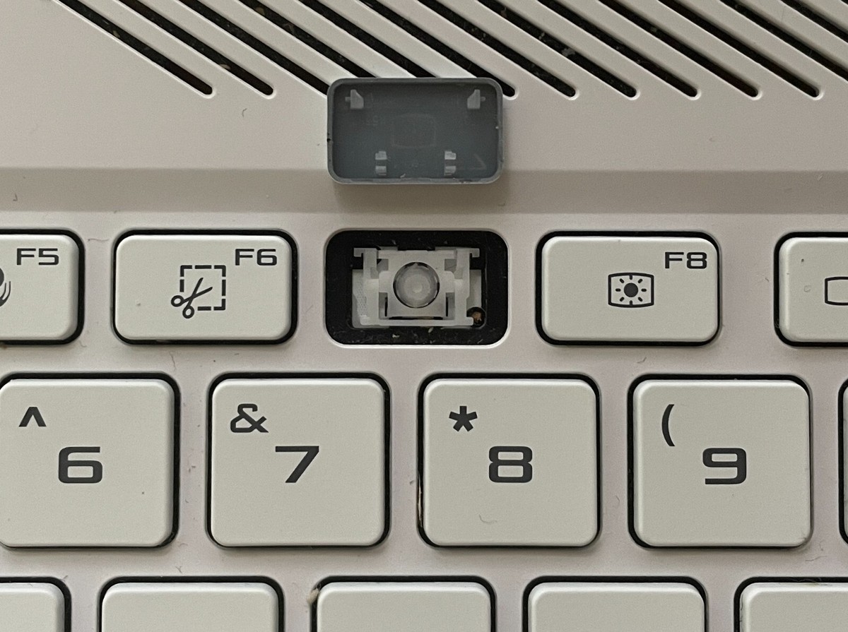 Tasti Retroilluminati Per Tastiera ASUS TUF Dash F15 – Layout UK, Ricambi Originali